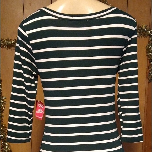 Green Shirt Dress With Slits - Picture 4 of 12